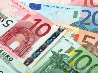 EUR/USD Price Analysis: Holds above 1.0900 ahead of the Eurozone PMI data